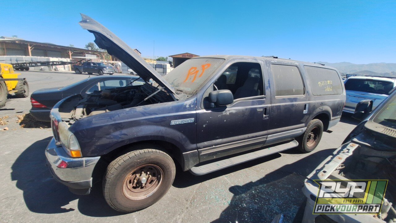 Photo of 2002 Ford Excursion