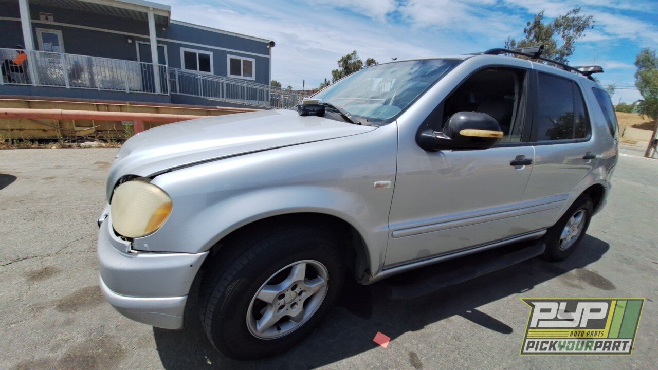 Photo of 2000 Mercedes-Benz Ml320