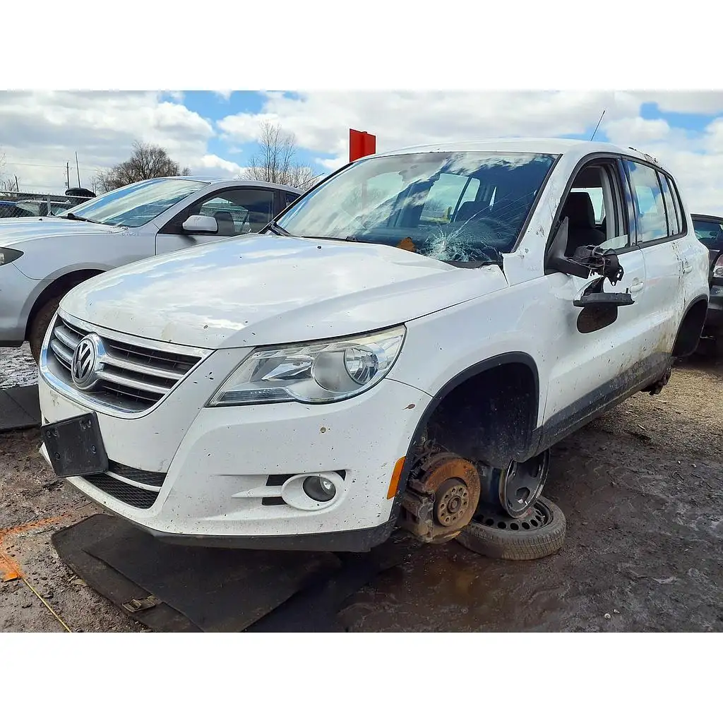 Photo of 2010 Volkswagen Tiguan