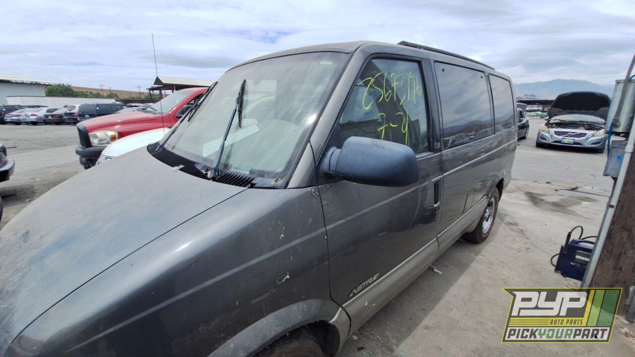 Photo of 2001 Chevrolet Astro