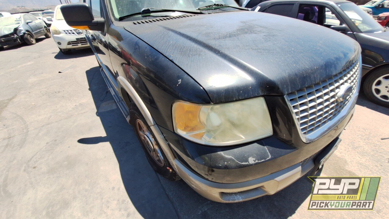 Photo of 2004 Ford Expedition