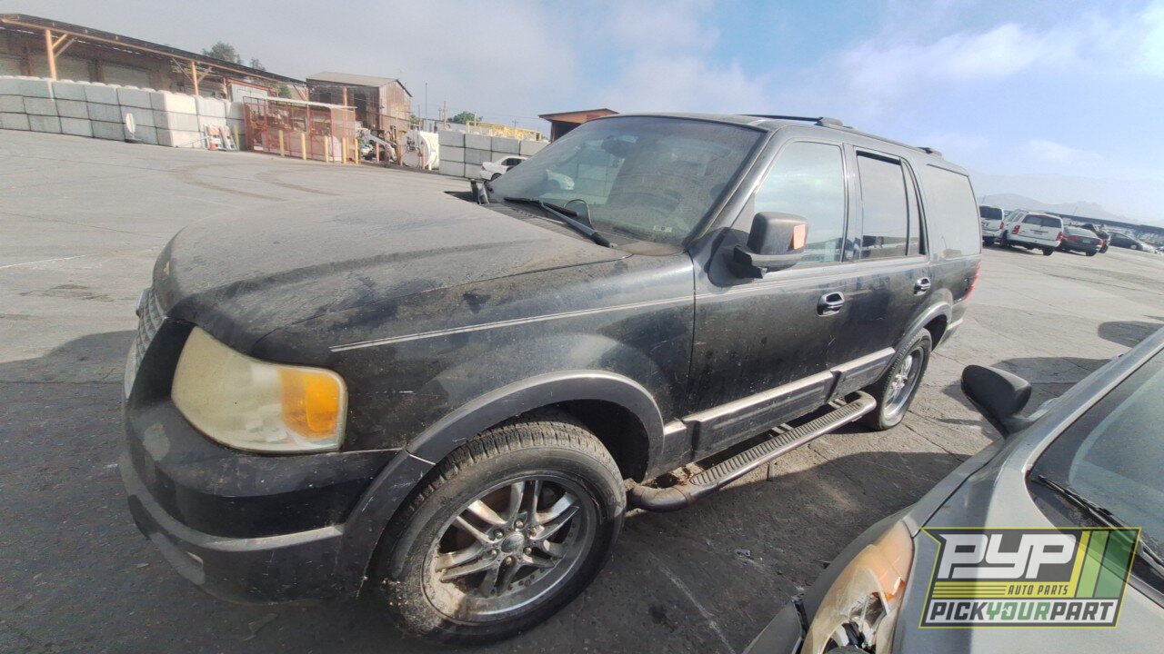 Photo of 2004 Ford Expedition