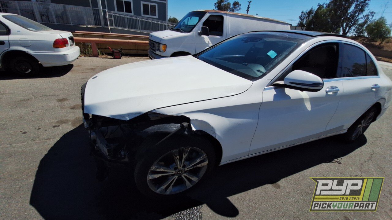 Photo of 2018 Mercedes-Benz C300