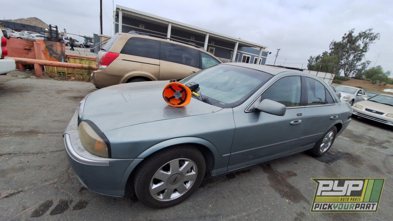 Photo of 2004 Lincoln Ls