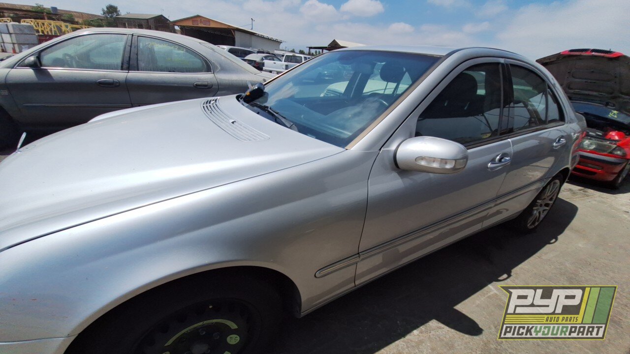 Photo of 2002 Mercedes-Benz C320