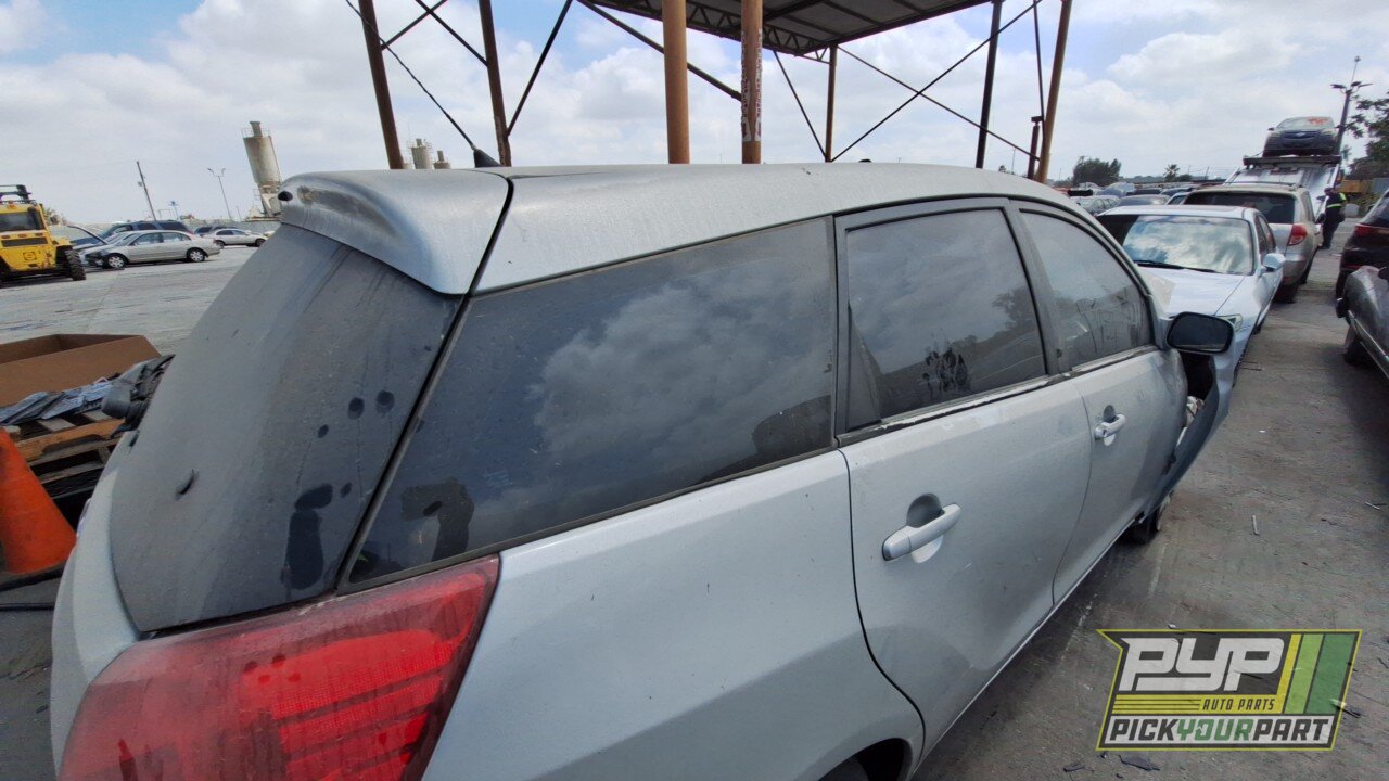 Photo of 2004 Toyota Matrix