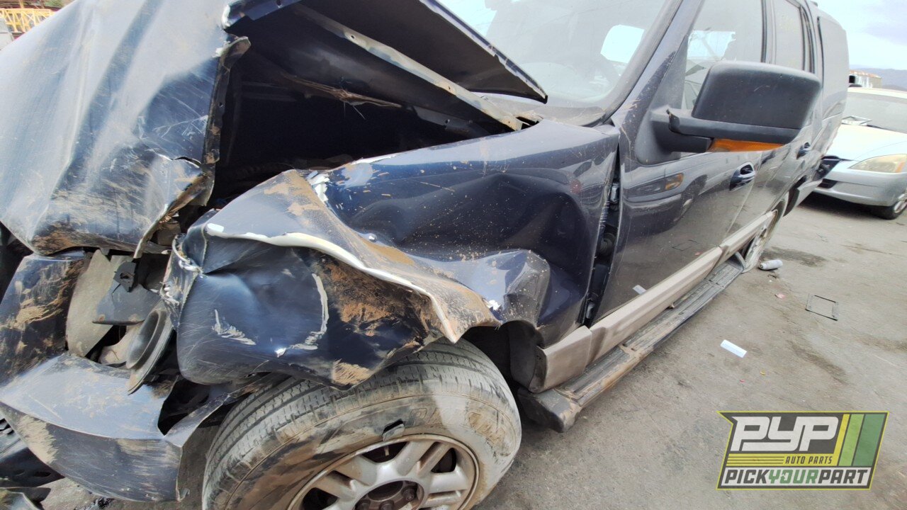 Photo of 2003 Ford Expedition