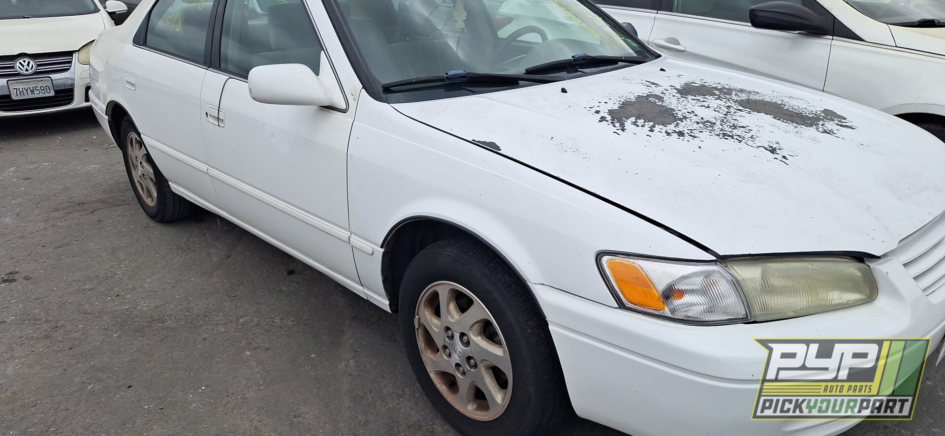Photo of 1999 Toyota Camry