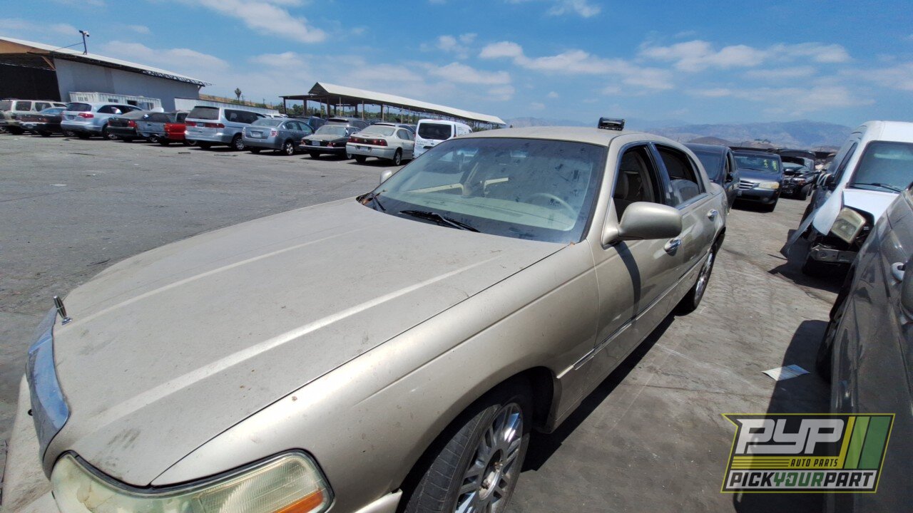 Photo of 2007 Lincoln Town Car