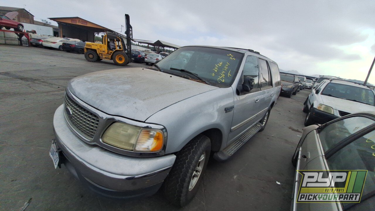 Photo of 2002 Ford Expedition