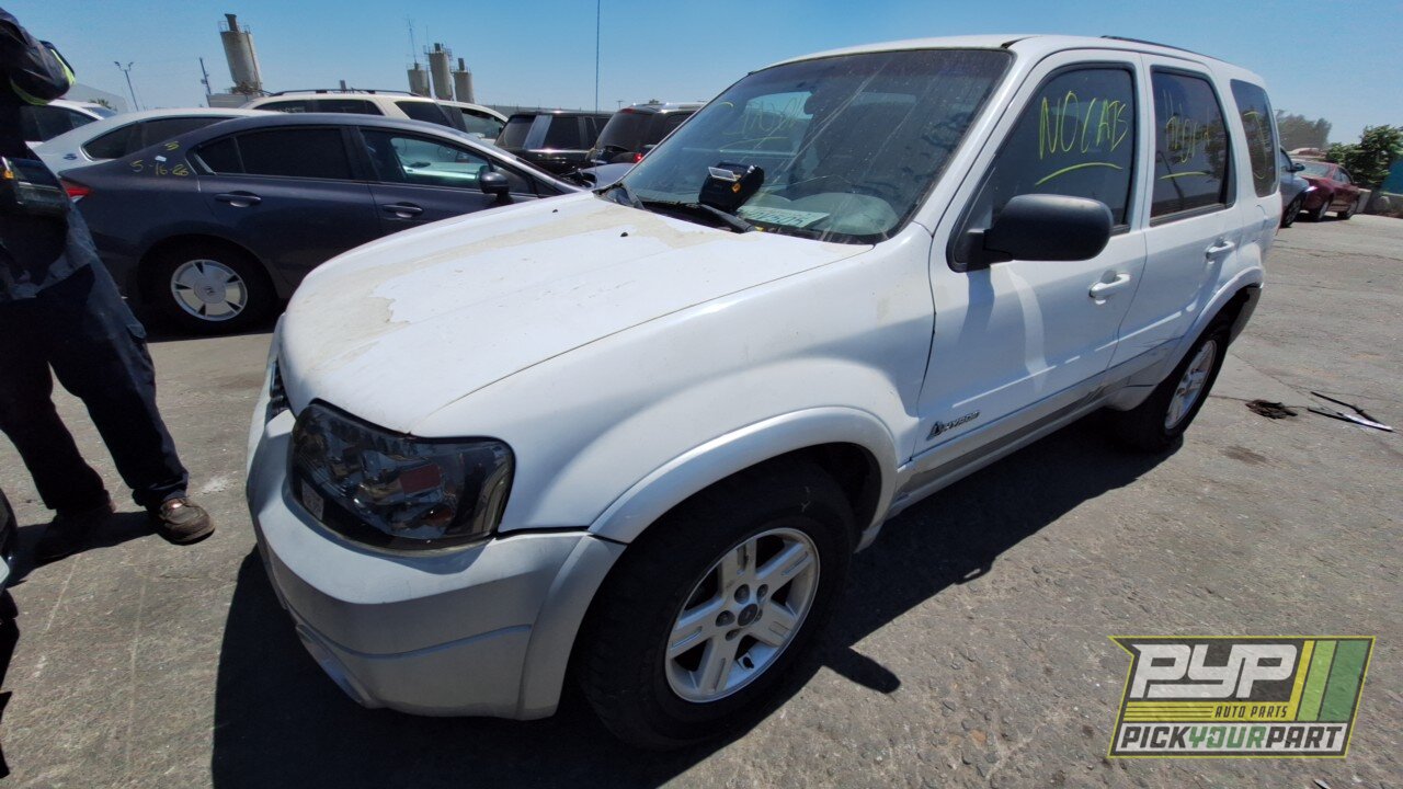 Photo of 2005 Ford Escape