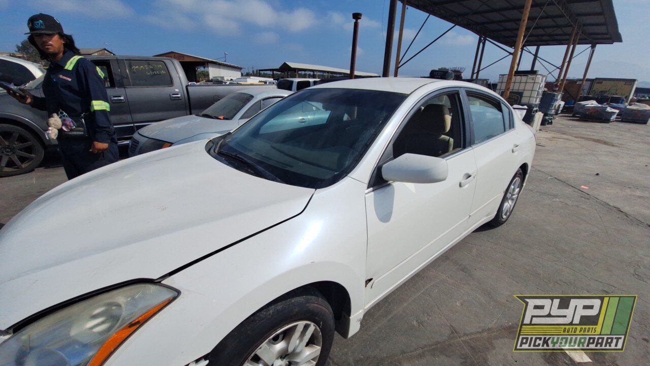 Photo of 2010 Nissan Altima