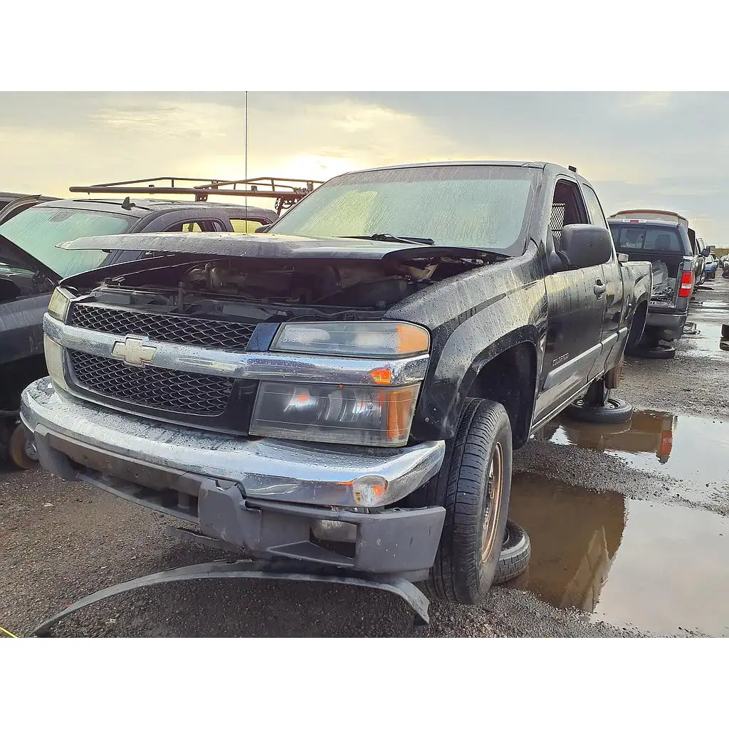Photo of 2004 Chevrolet Colorado