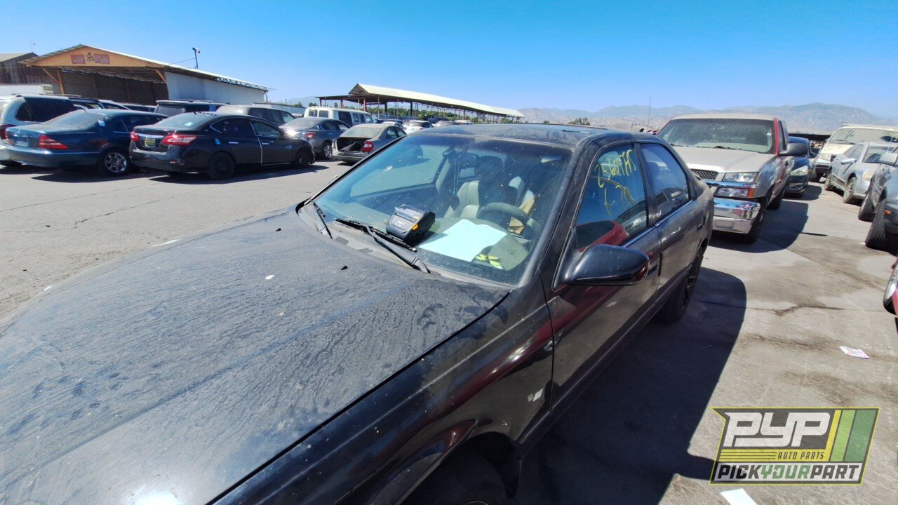 Photo of 2001 Toyota Camry