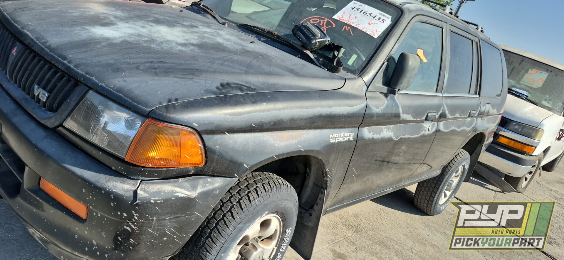 Photo of 1997 Mitsubishi Montero Sport