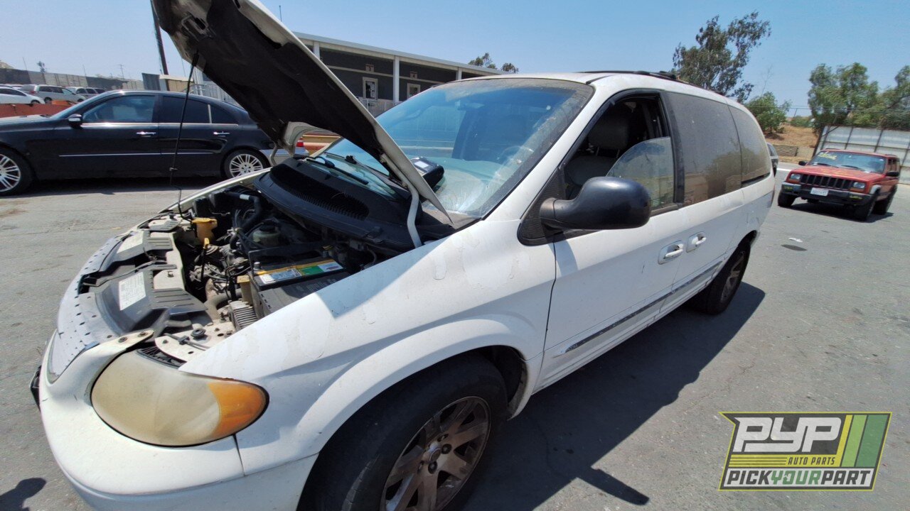 Photo of 2001 Chrysler Town & Country
