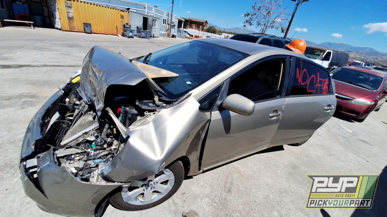 Photo of 2004 Toyota Prius