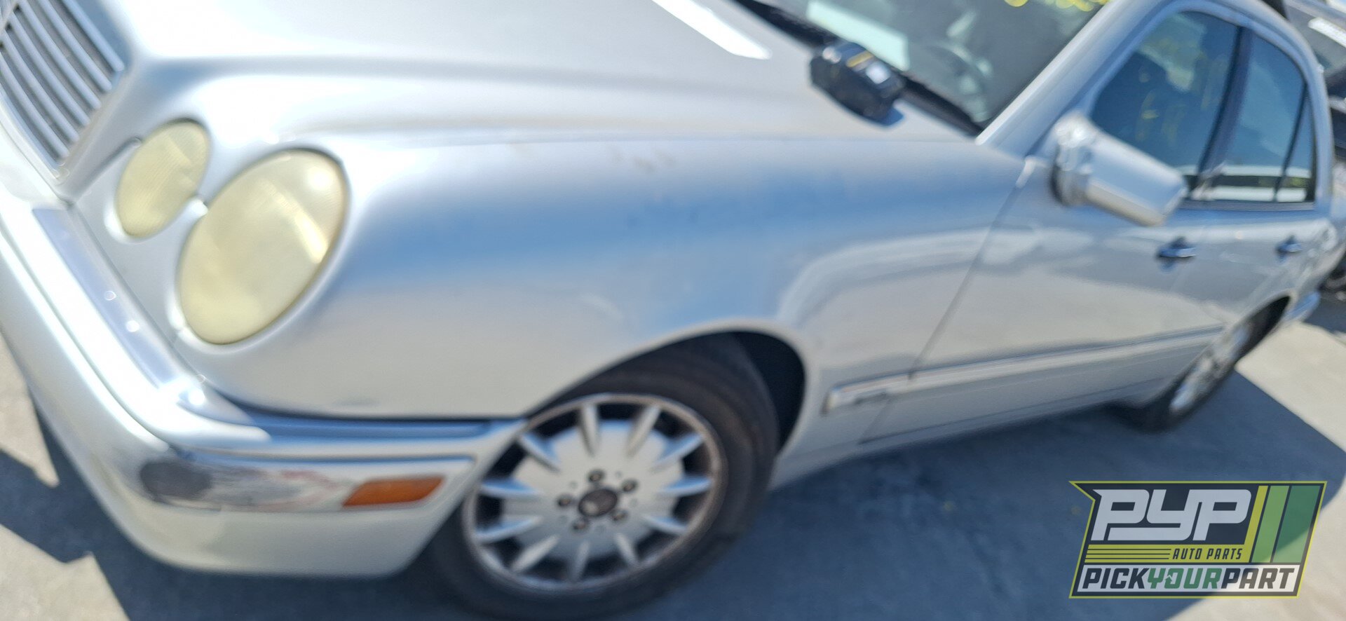 Photo of 1999 Mercedes-Benz E430