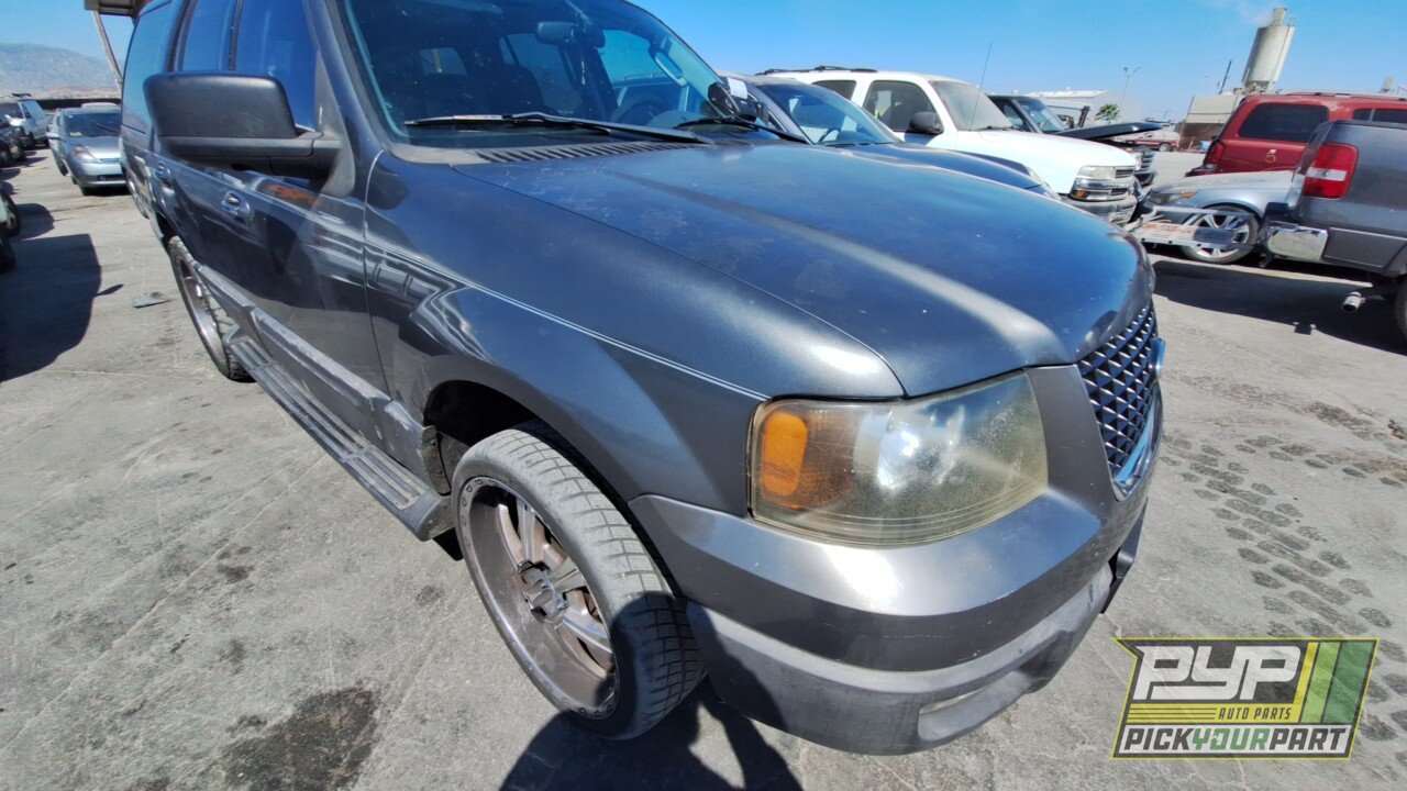 Photo of 2004 Ford Expedition