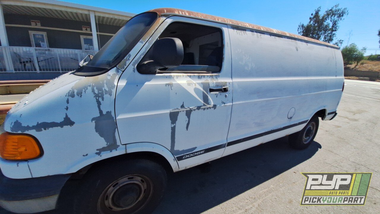 Photo of 2003 Dodge Ram 2500 Van