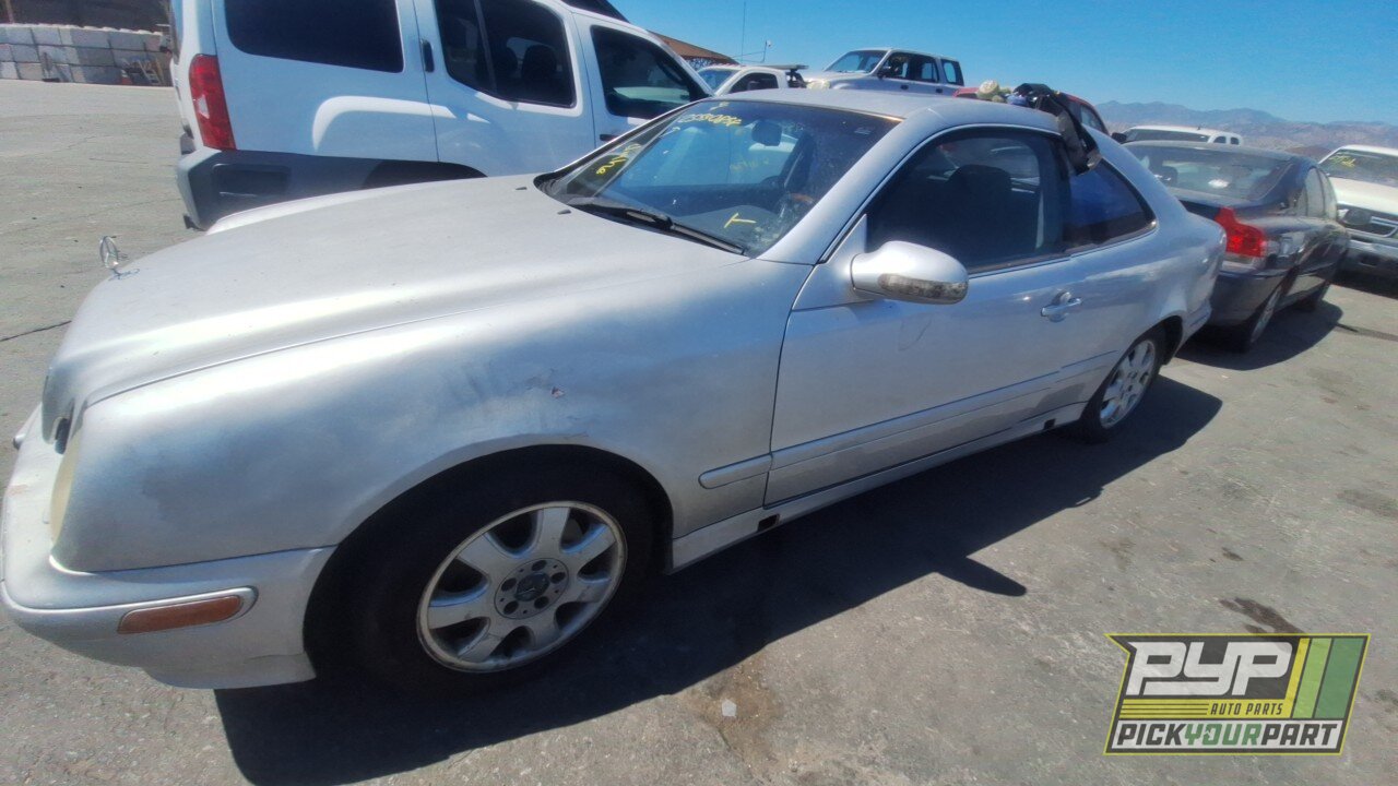Photo of 2002 Mercedes-Benz Clk320