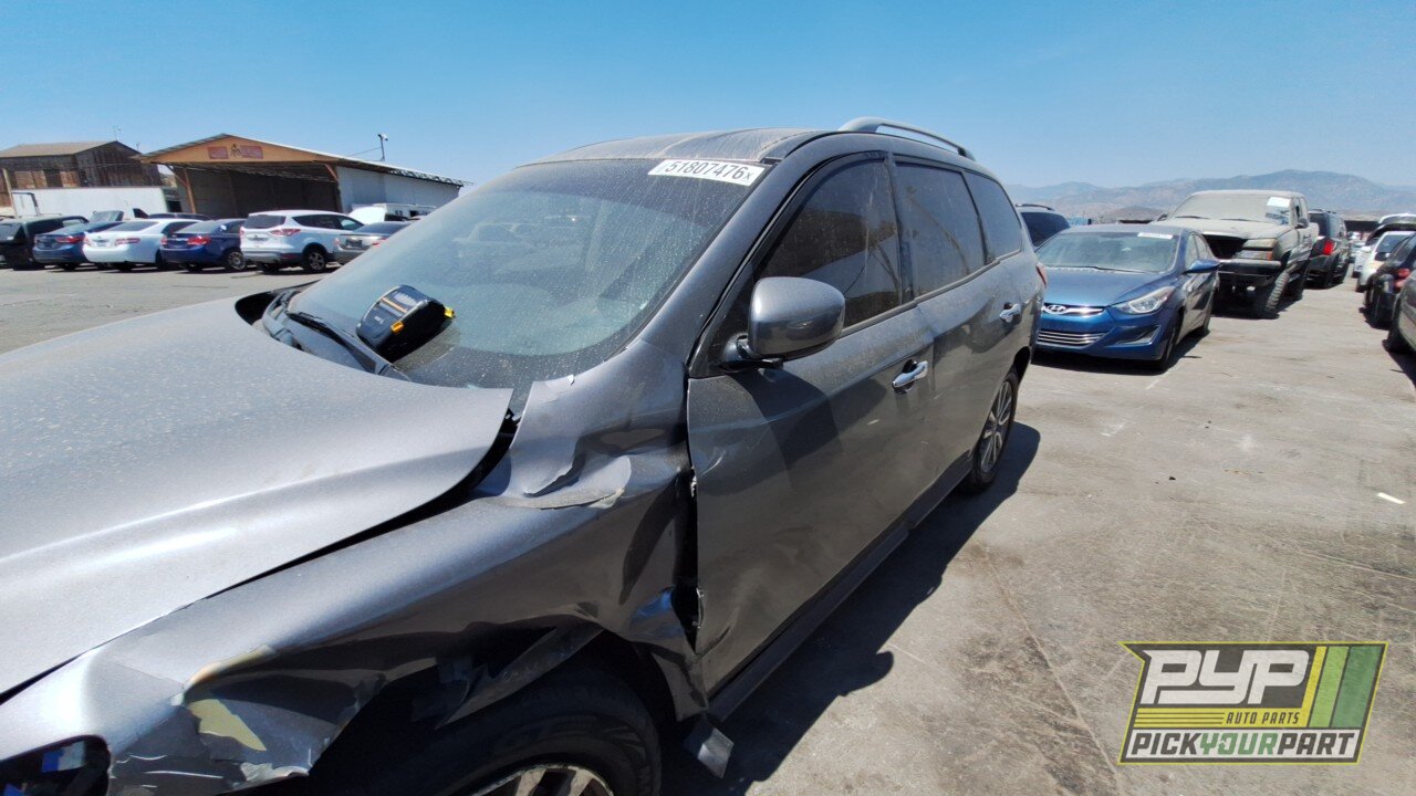 Photo of 2015 Nissan Pathfinder
