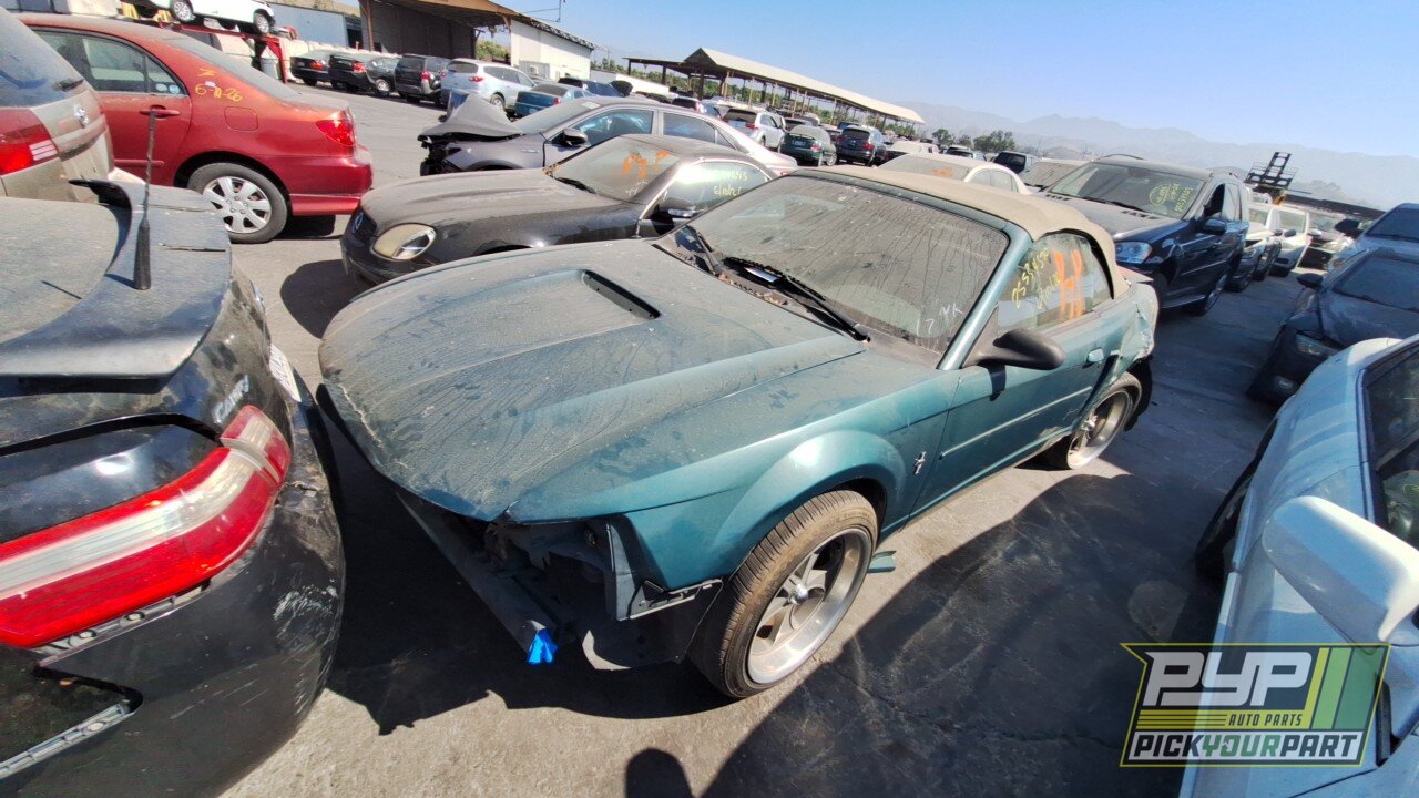 Photo of 2000 Ford Mustang