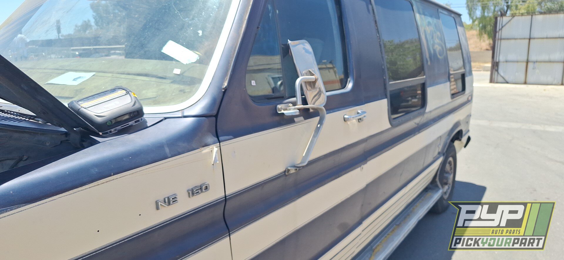 Photo of 1984 Ford E-150 Econoline