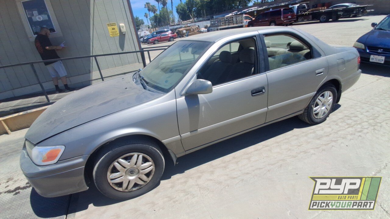 Photo of 2001 Toyota Camry