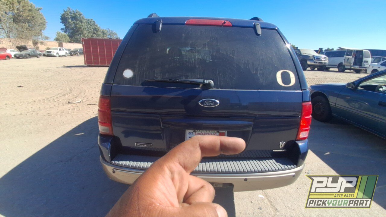 Photo of 2004 Ford Explorer