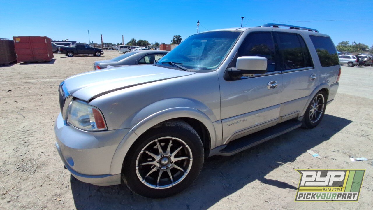 Photo of 2003 Lincoln Navigator