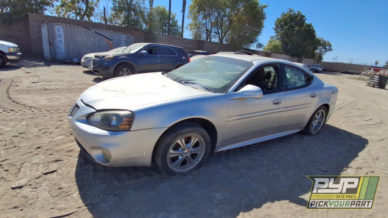 Photo of 2004 Pontiac Grand Prix
