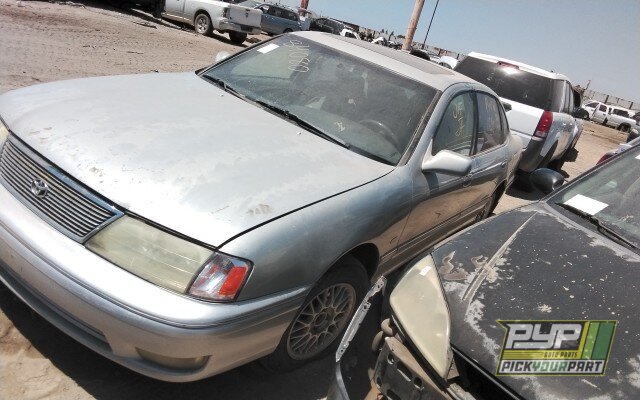 Photo of 1999 Toyota Avalon