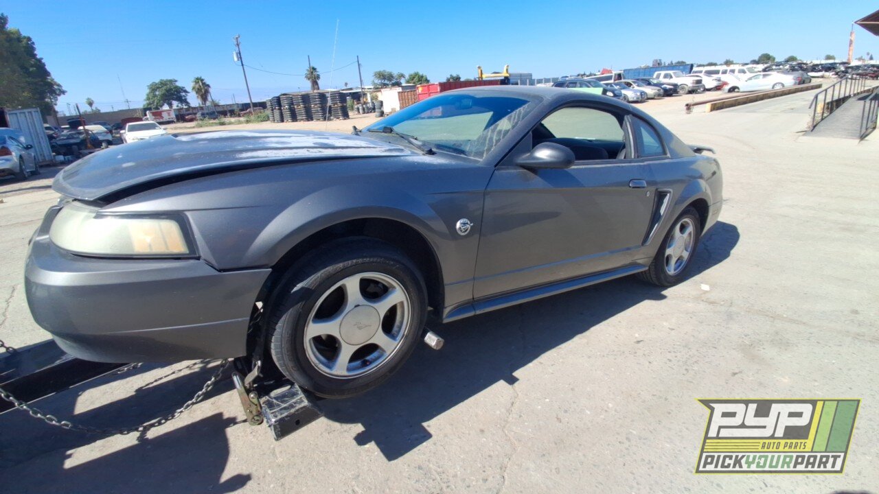 Photo of 2004 Ford Mustang