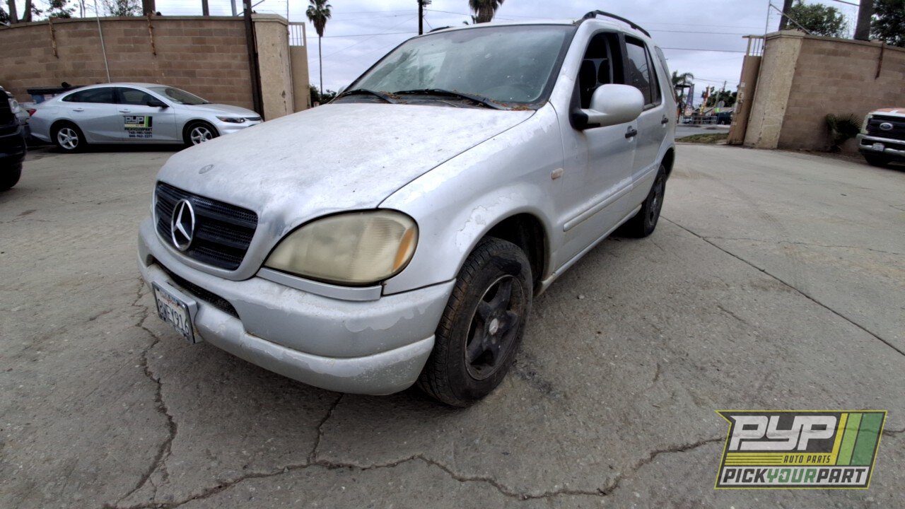 Photo of 2001 Mercedes-Benz Ml320
