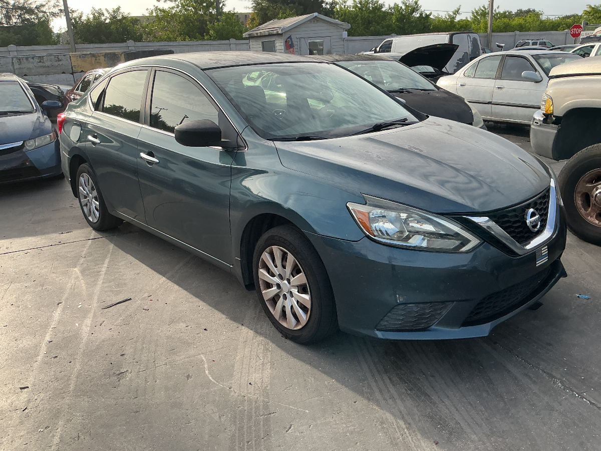 Photo of 2016 Nissan Sentra