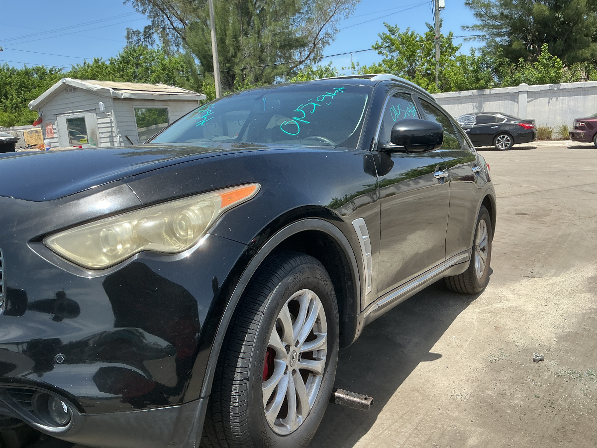 Photo of 2010 Infiniti Fx35