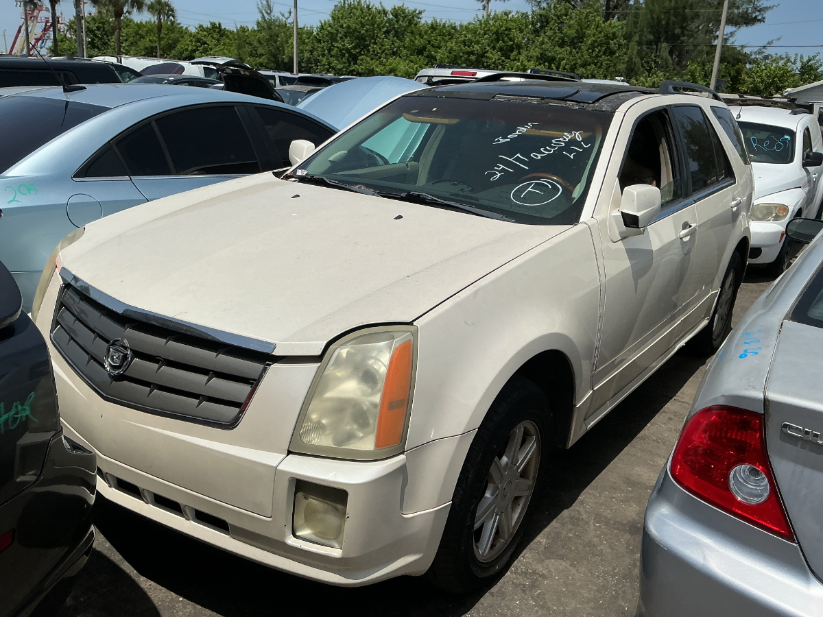 Photo of 2005 Cadillac Srx