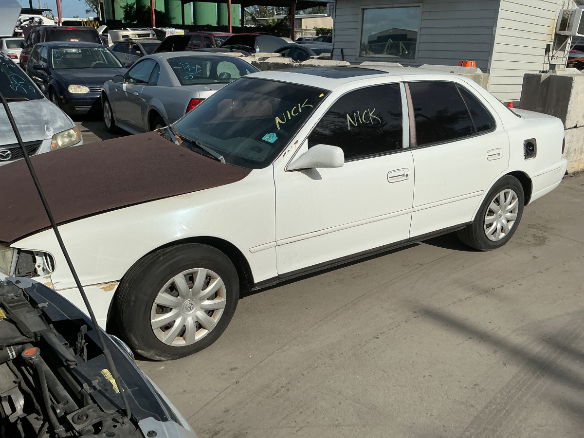 Photo of 1996 Toyota Camry
