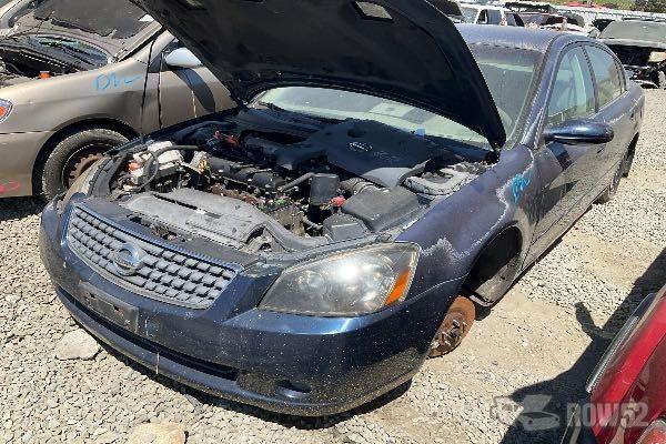 Photo of 2005 Nissan Altima