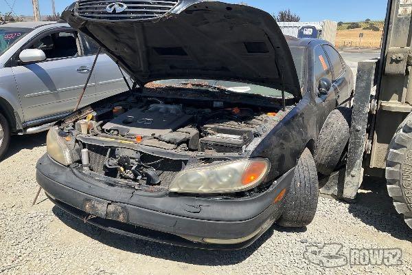 Photo of 2002 Infiniti I35