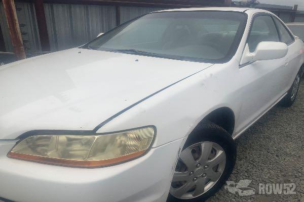 Photo of 2000 Honda Accord