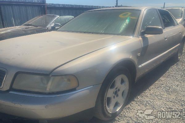 Photo of 2001 Audi A8