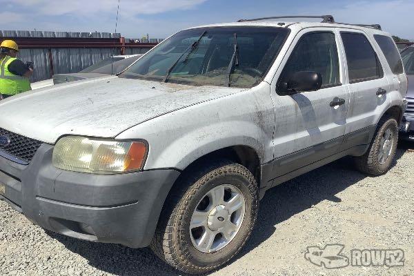 Photo of 2004 Ford Escape