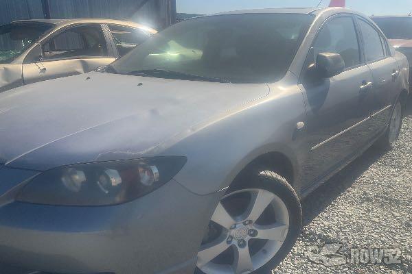 Photo of 2004 Mazda Mazda3