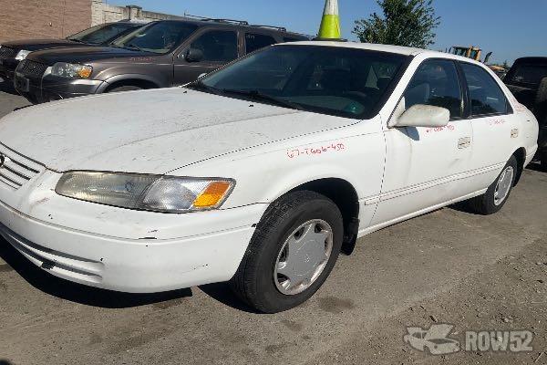 Photo of 1999 Toyota Camry