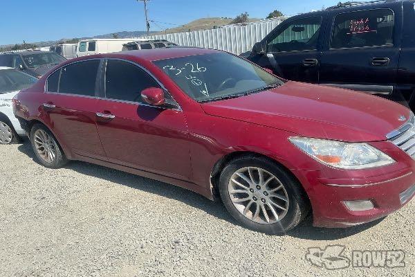 Photo of 2011 Hyundai Genesis