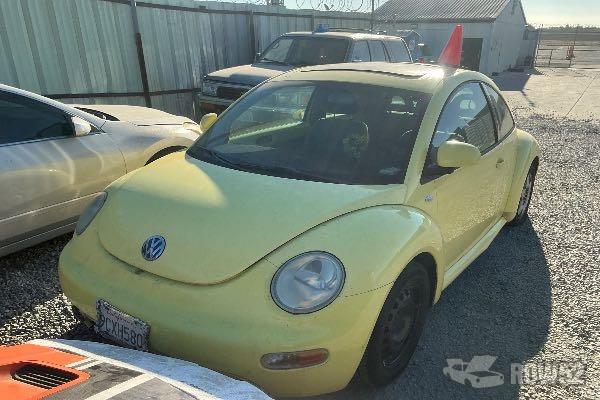 Photo of 2000 Volkswagen New Beetle