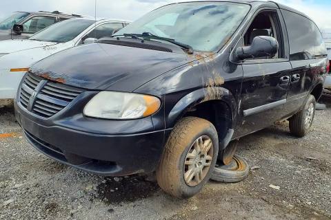 Photo of 2006 Dodge Caravan
