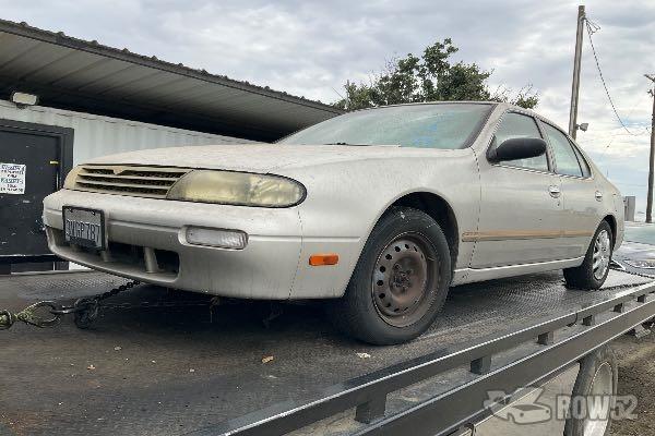 Photo of 1997 Nissan Altima